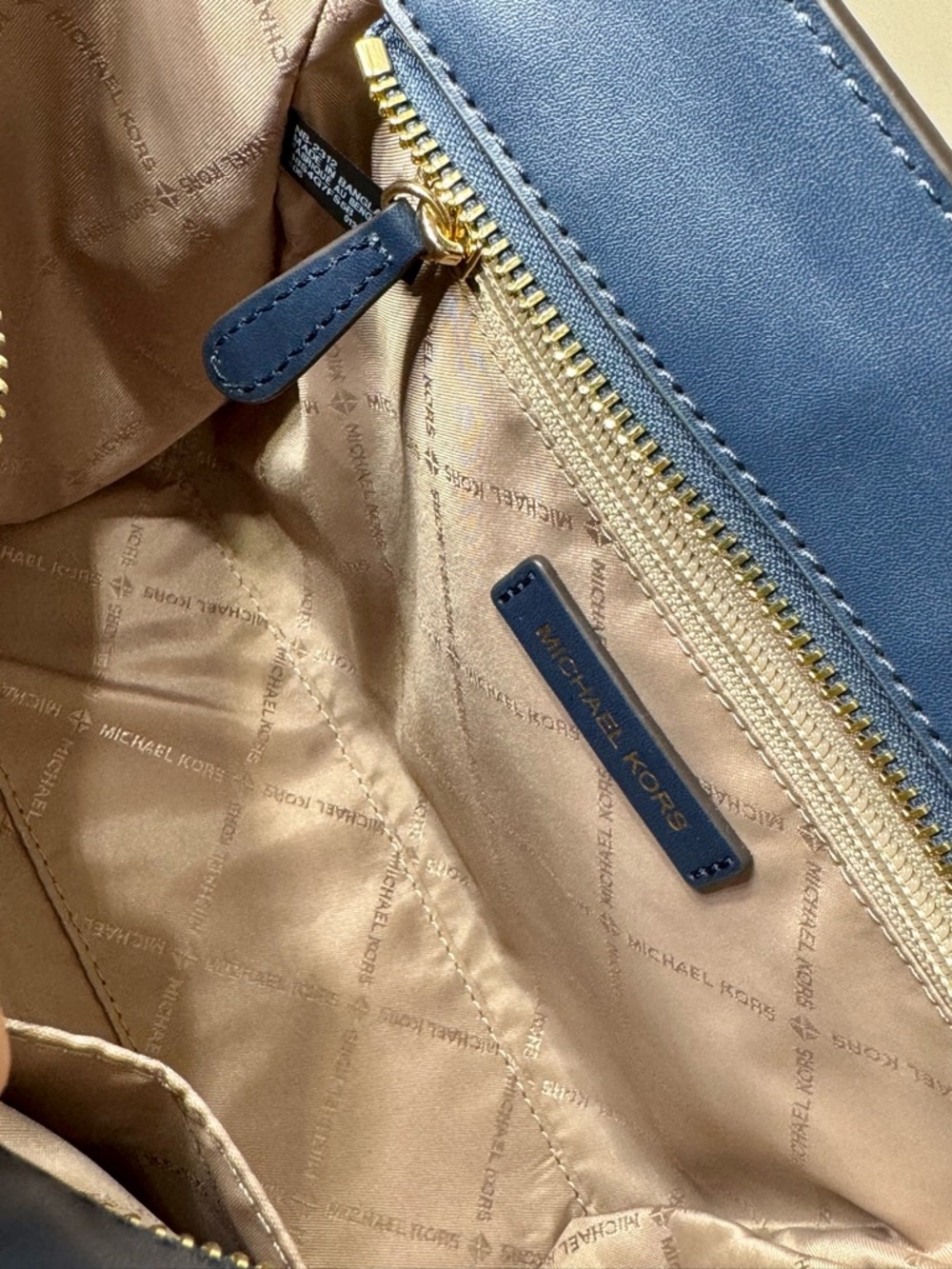 Michael Kors Freya Navy Blue Pebbled Leather Satchel with Detachable Strap - Picture 5 of 12